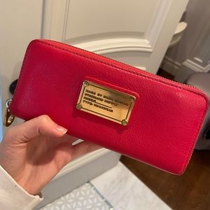 Marc Jacobs wallet